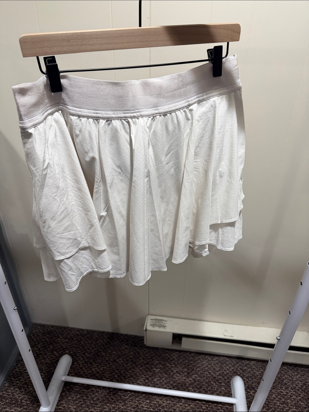 lululemon athletica White Court Rival Skirt - Long Length
